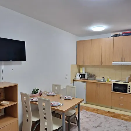 Kosuta - Kopaonik, 30m From Gondola * Brzeće