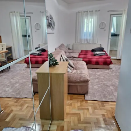 Apartment Kosuta - Kopaonik, 30m From Gondola *