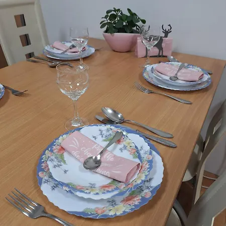 Apartment Kosuta - Kopaonik, 30m From Gondola Brzeće